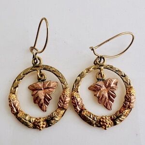 Vintage Black Hills Gold Earrings 10k with stamp
